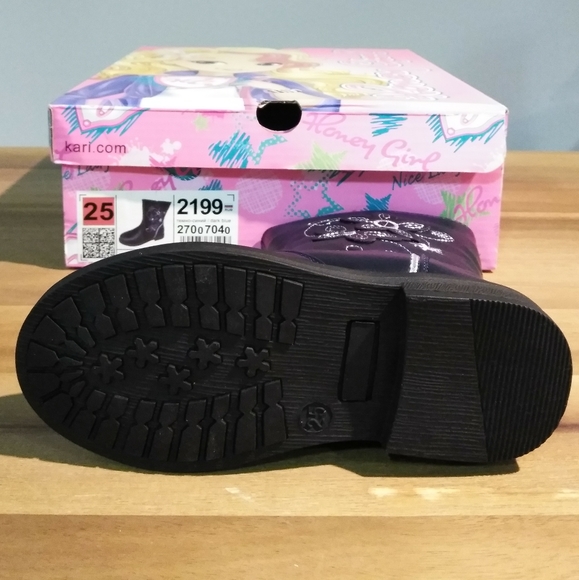 Adorable navy boots - Picture 7 of 8